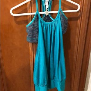 Lululemon tank